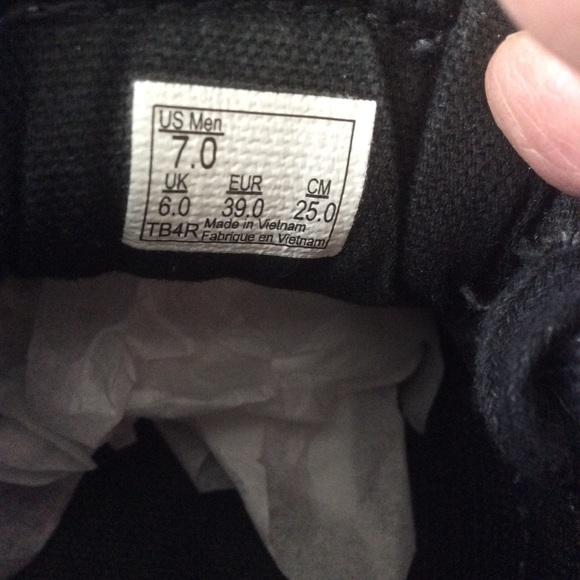 Vans Men’s Black Lace Up Board Shoes Sz 7 - Picture 11 of 12